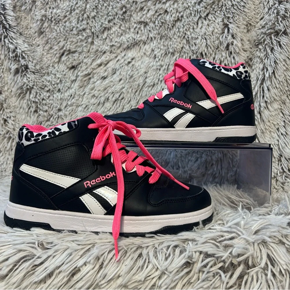 Reebok X Heelys High Top‎ Shoe Youth 4 Womens 6 Black Pink Leopard NO WHEELS